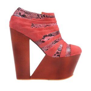 Privileged " BLUNT ARCHITECTURE " ( BRAND NEW !!! )